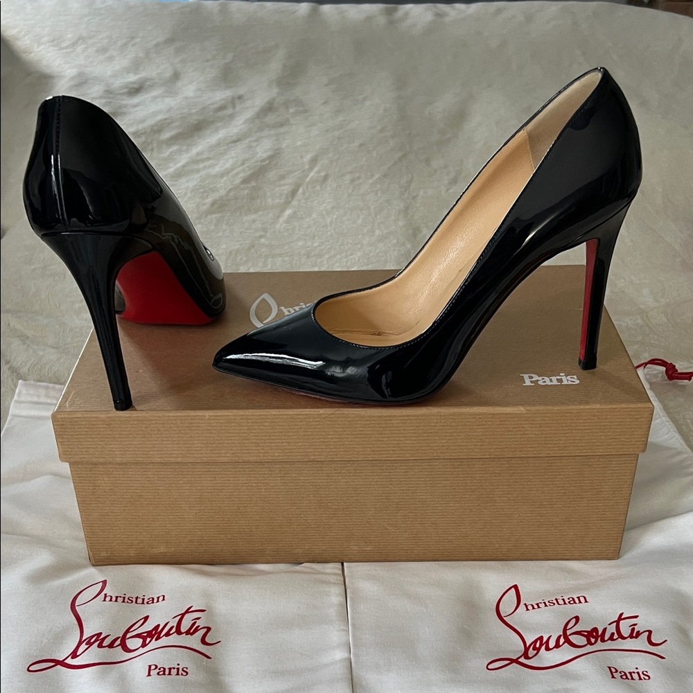 Christian Louboutin Glossy Black Heels with Red Soles - size 38.5